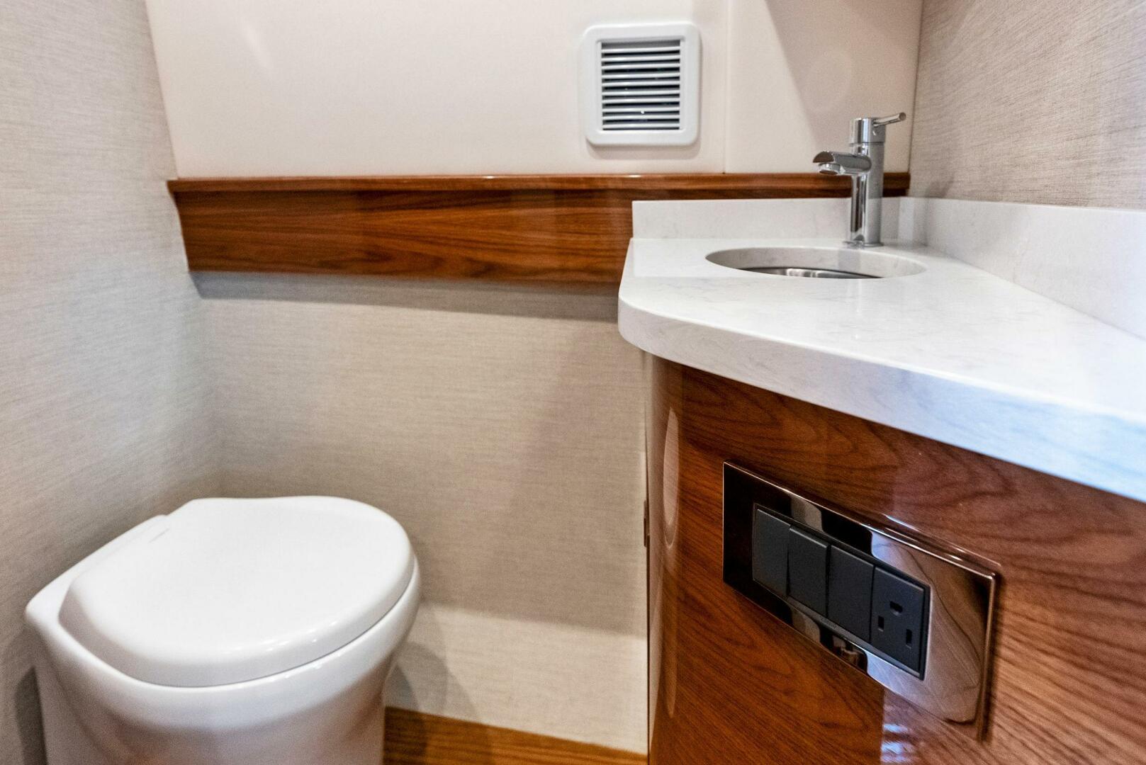 Slide: The Image of 2024 Valhalla Boatworks V-55 Center Console Head - 4401882