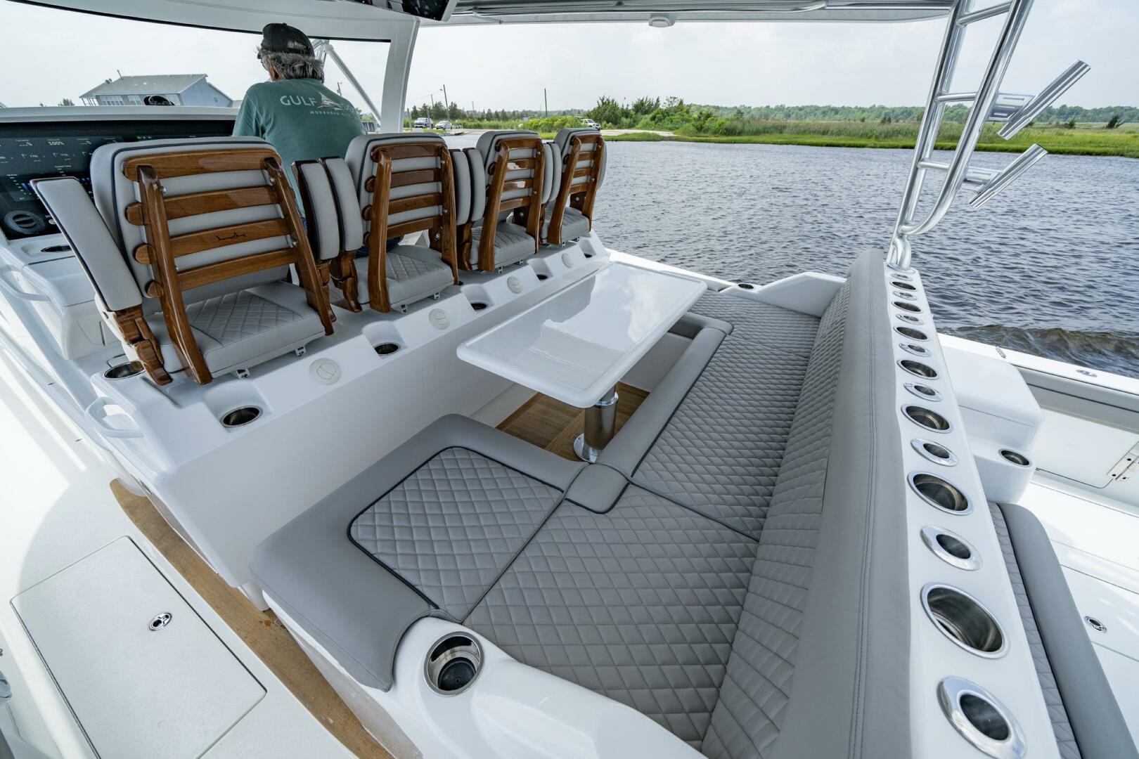 Slide: The Image of Valhalla Boatworks V-55 Center Console 2024 - 3783092
