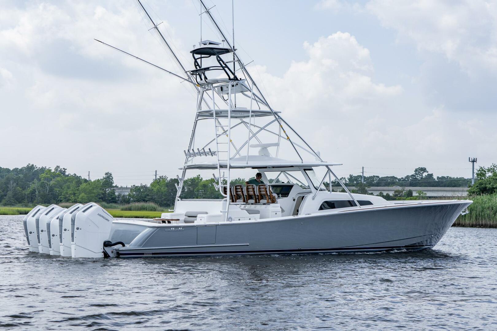Slide: The Image of Valhalla Boatworks V-55 Center Console 2024 - 3783078