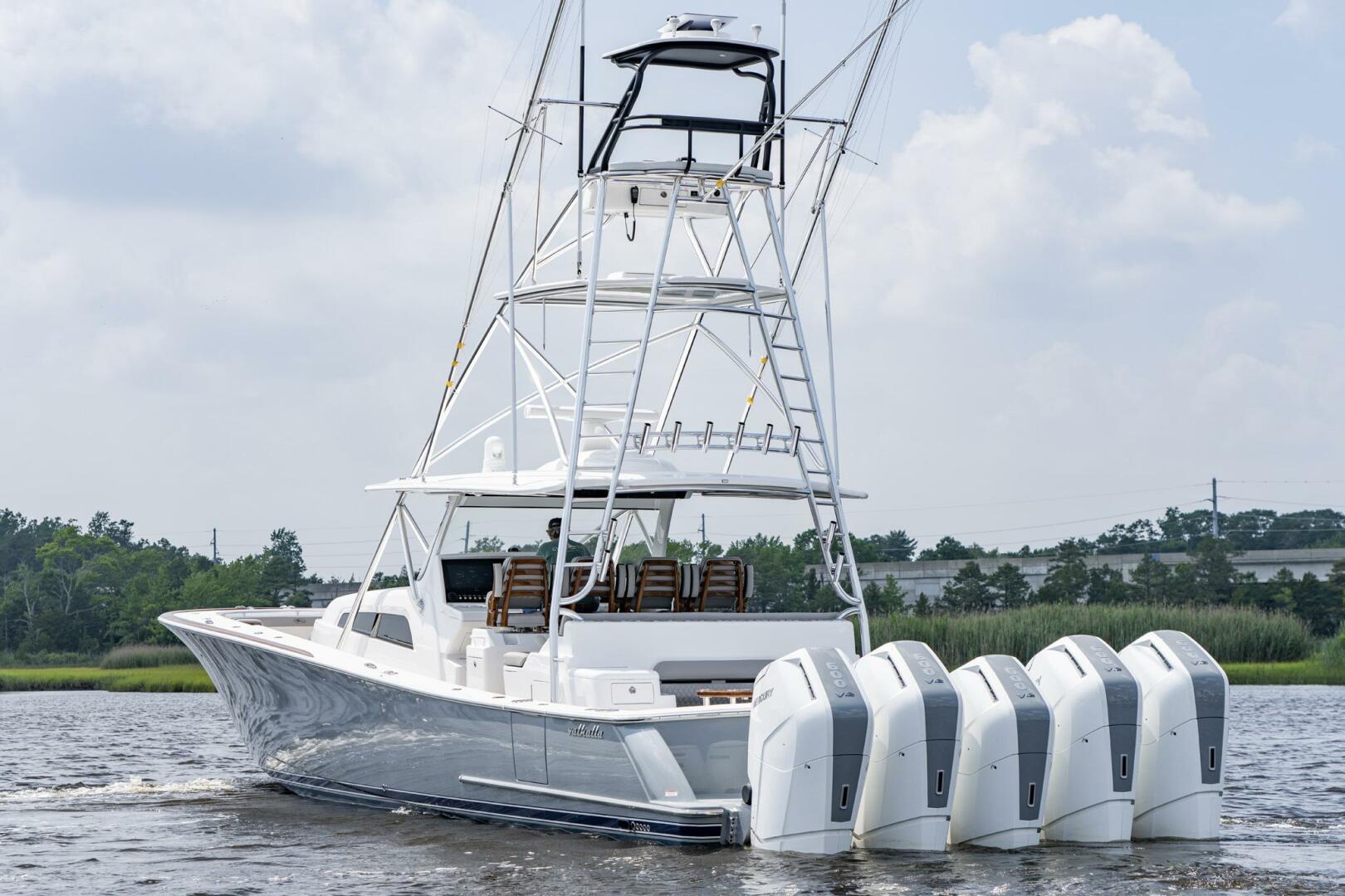 Slide: The Image of Valhalla Boatworks V-55 Center Console 2024 - 3783080