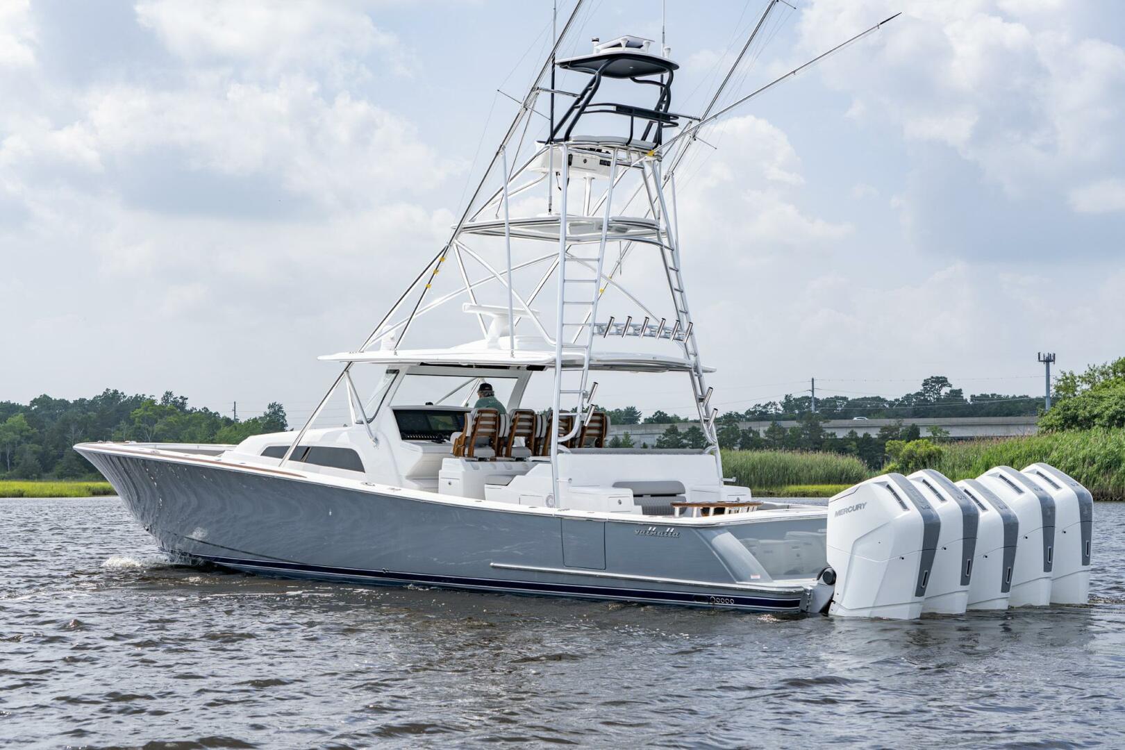 Slide: The Image of Valhalla Boatworks V-55 Center Console 2024 - 3783081