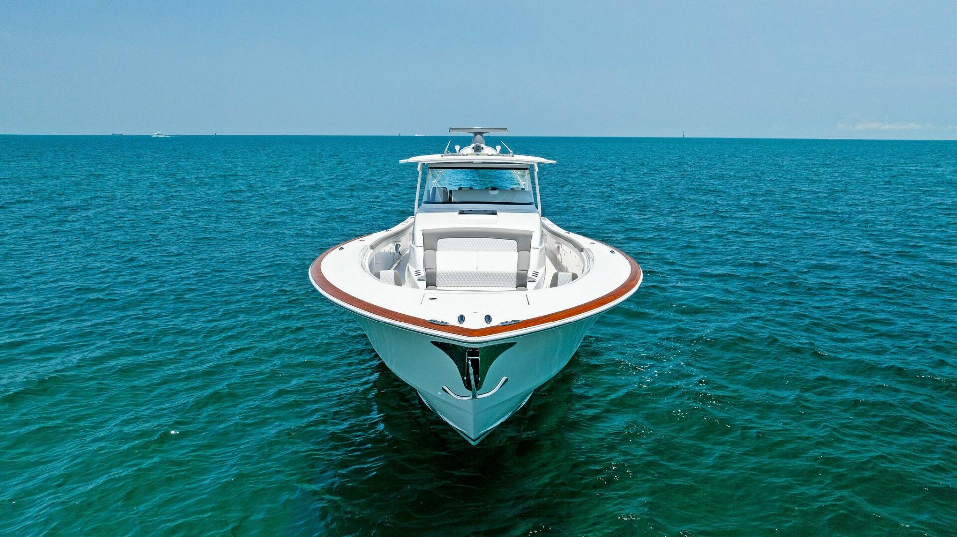 Slide: The Image of 2024 Valhalla Boatworks V-55 Center Console - 4401931