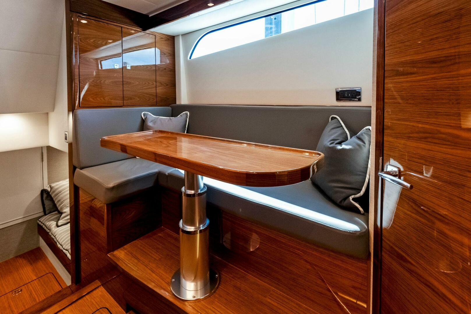 Slide: The Image of 2024 Valhalla Boatworks V-55 Center Console - 4401888