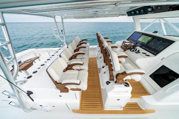 Slide: The Image of Valhalla Boatworks V-55 Center Console 2025 - 9