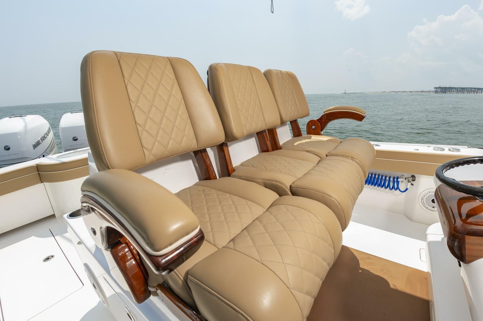 Slide: The Image of Valhalla Boatworks V37 2021 - 4559510