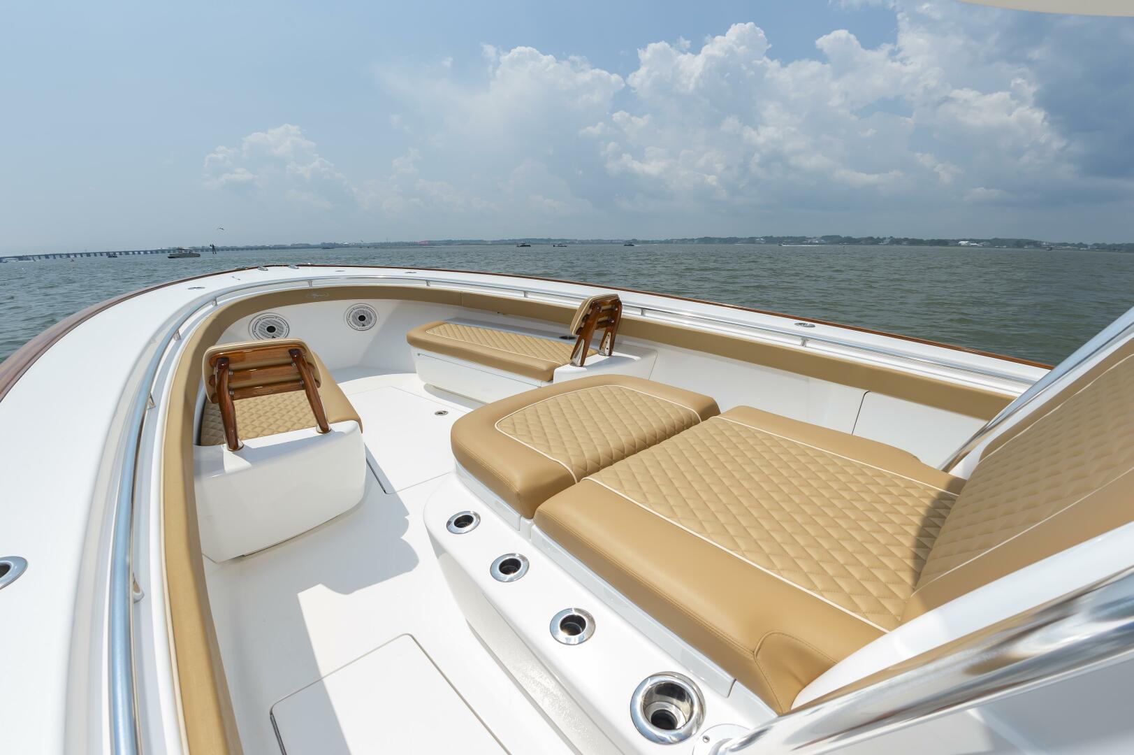 Slide: The Image of Valhalla Boatworks V37 2021 - 4559548