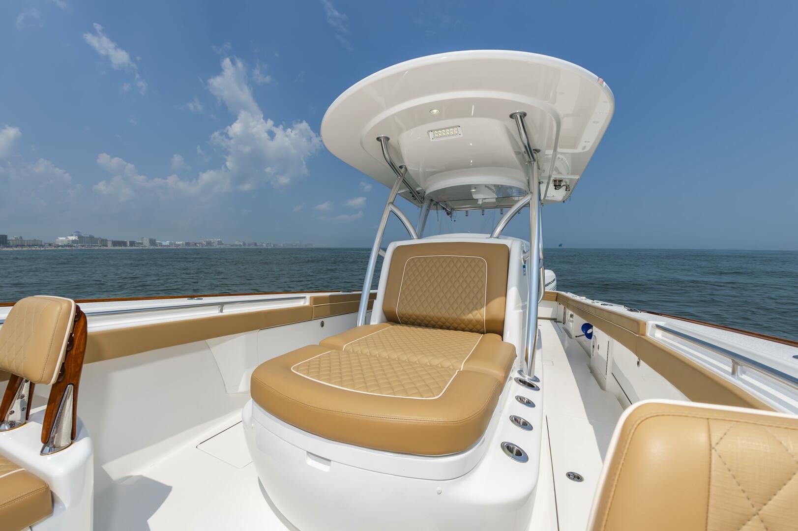 Slide: The Image of Valhalla Boatworks V37 2021 - 4559560
