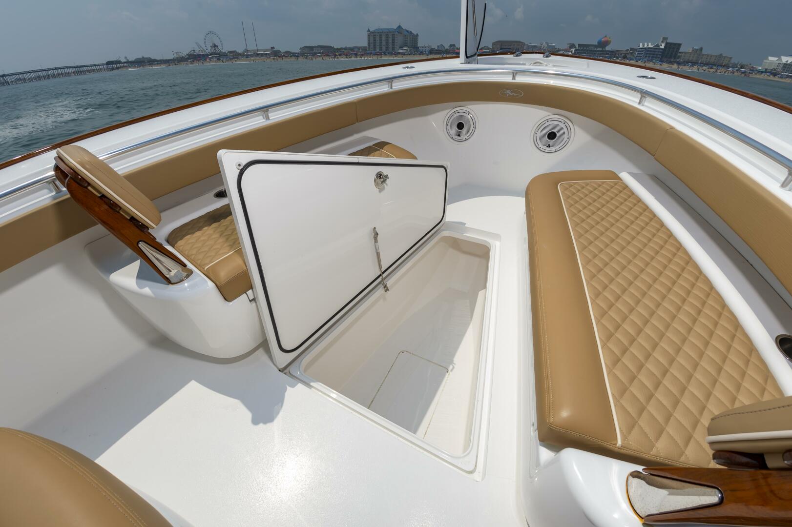 Slide: The Image of Valhalla Boatworks V37 2021 - 4559575