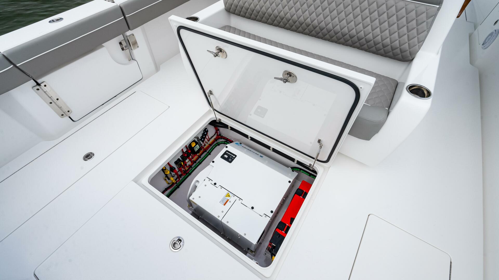 Slide: The Image of Valhalla Boatworks V41 Center Console 2025 - 4750161