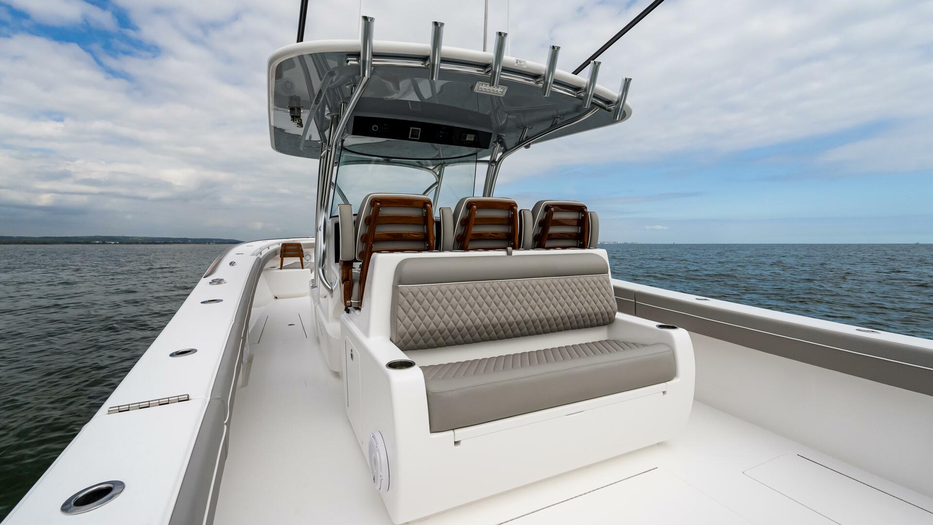 Slide: The Image of Valhalla Boatworks V41 Center Console 2025 - 4750170