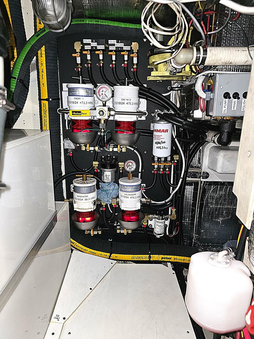 Slide: The Image of Valiant 42 2005 - 5287377