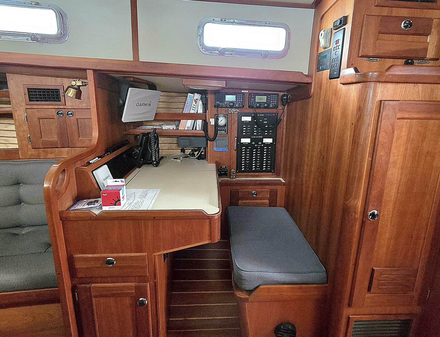 Slide: The Image of Valiant 42 2005 - 5287413