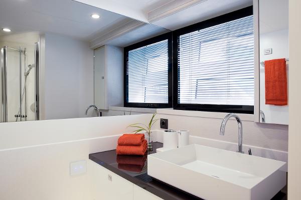 Slide: The Image of Modern bathroom in Van der Valk Beach Club 600 yacht, 2026 model, with sleek design and large windows. - 25