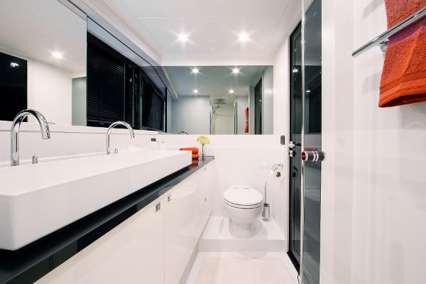 Slide: The Image of Modern bathroom in Van der Valk Beach Club 600 yacht, 2026 model. - 39