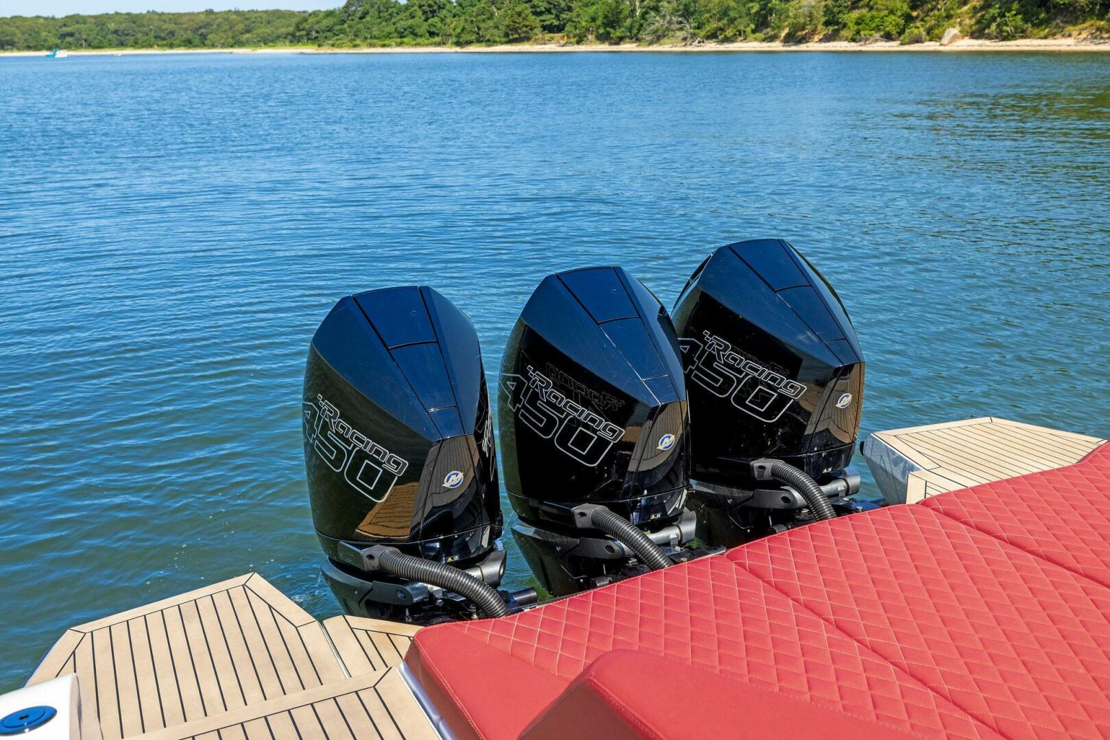 Slide: The Image of Vanquish VQ40 - 4541005