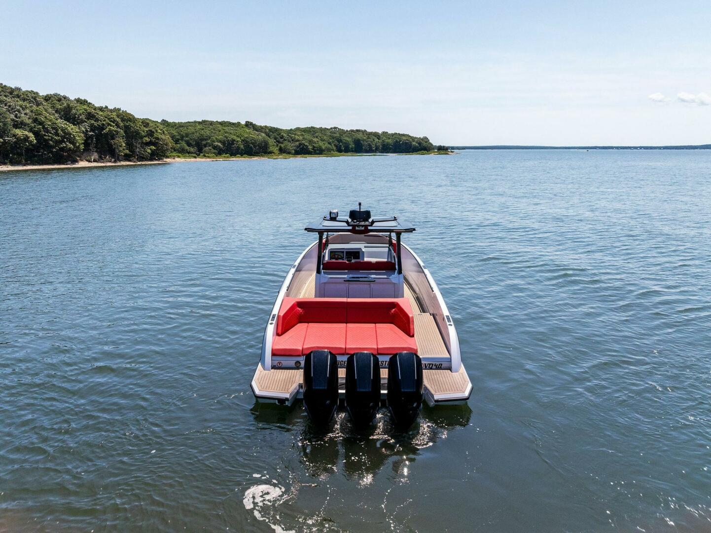 Slide: The Image of Vanquish VQ40 - 4541070