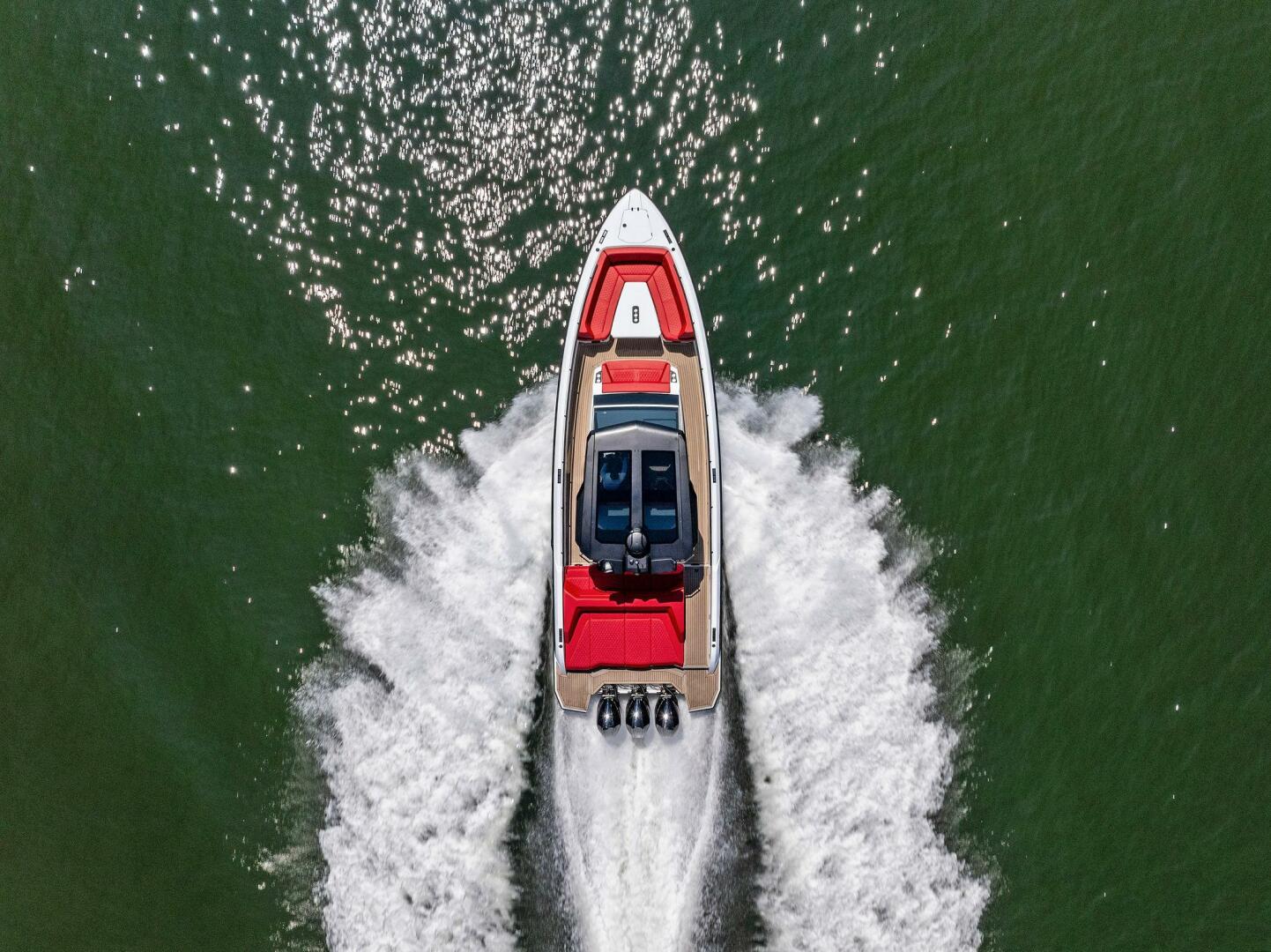 Slide: The Image of Vanquish VQ40 - 4541076