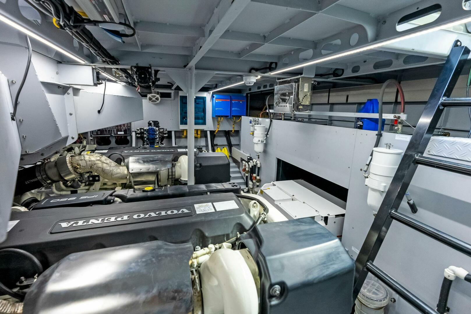 Slide: The Image of Engine Room - 4327684
