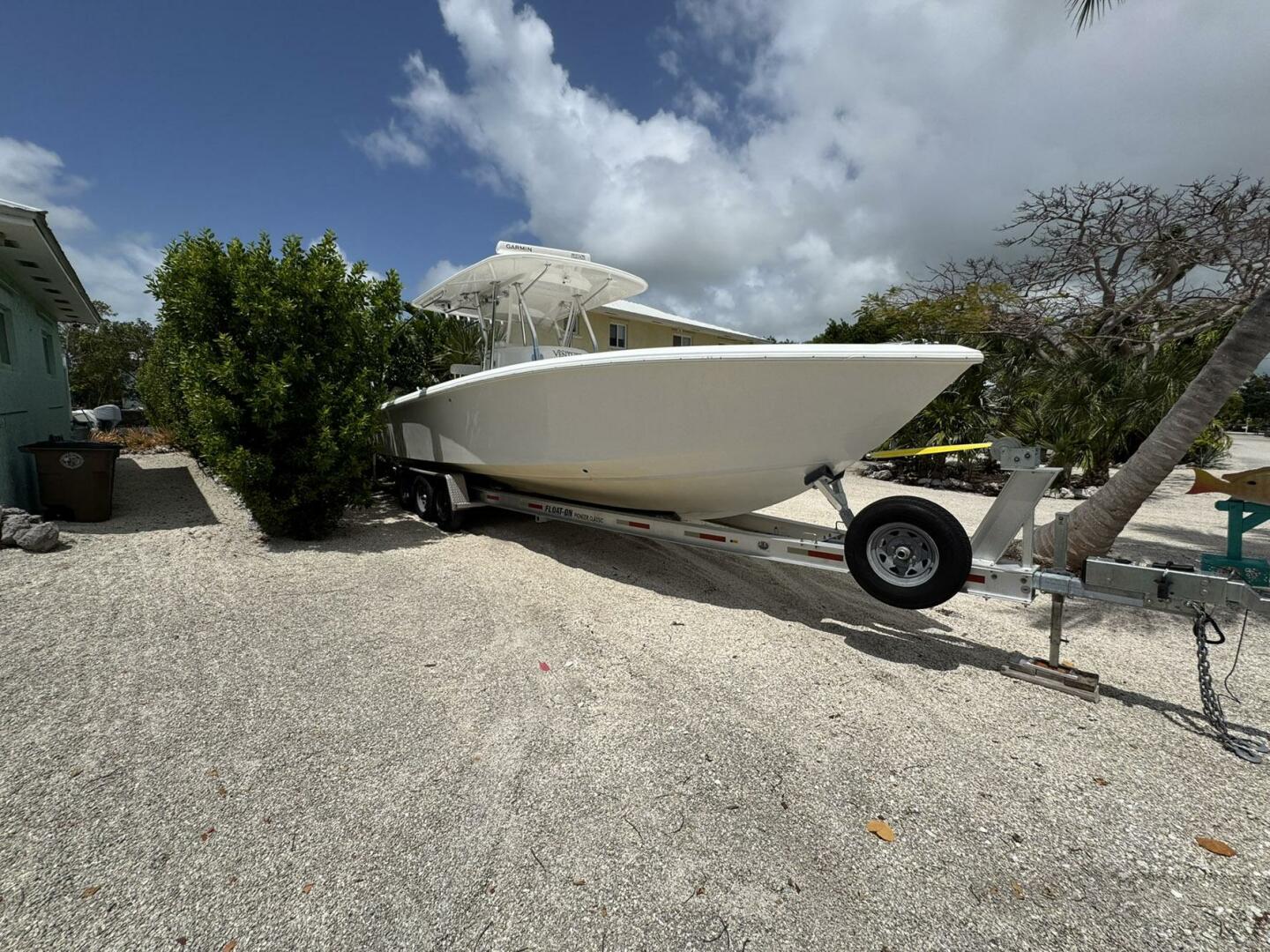 Slide: The Image of Venture 34 Center Console 2000 - 5273597