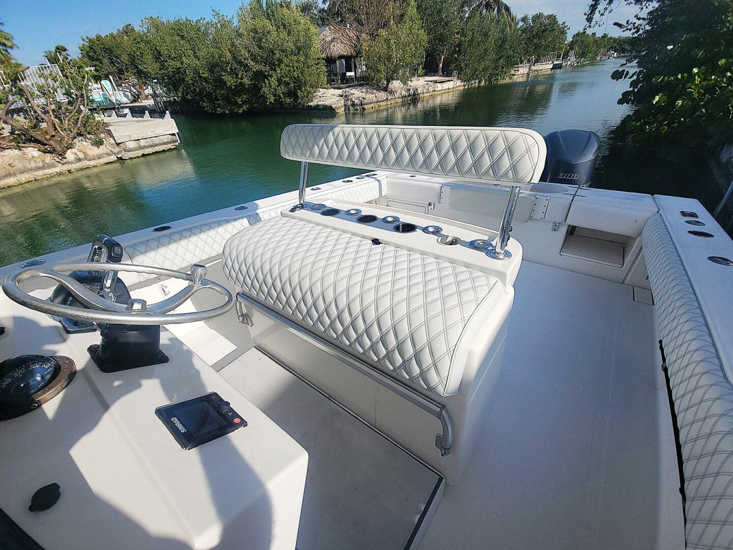 Slide: The Image of Venture 34 Center Console 2000 - 5273605