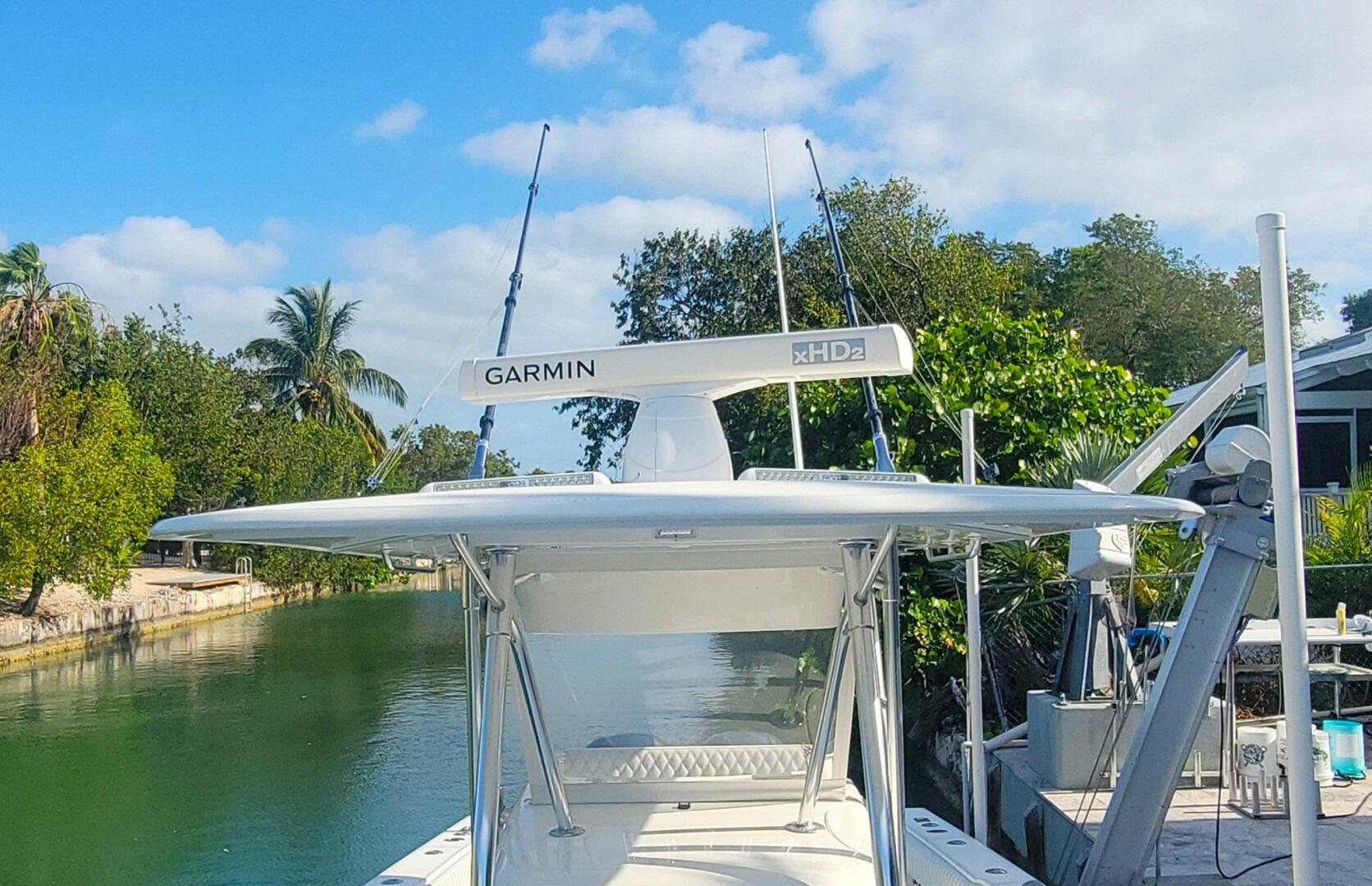 Slide: The Image of Venture 34 Center Console 2000 - 5273610