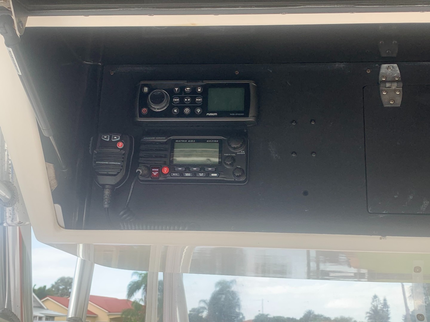 Slide: The Image of Venture 34 Center Console 2001 - 1643429