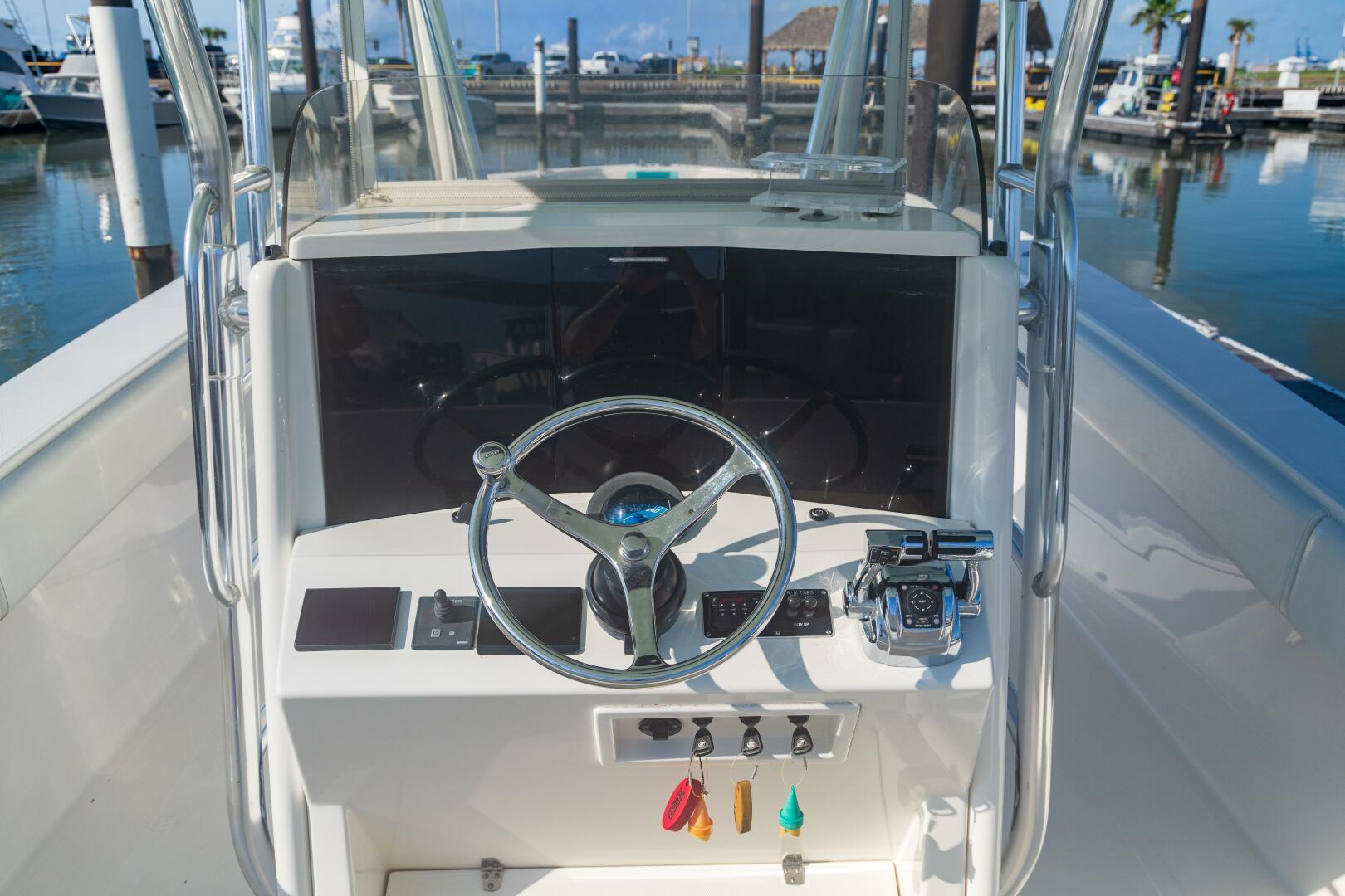Slide: The Image of 2005 Venture 39 Open 4 Getaway - 4693521