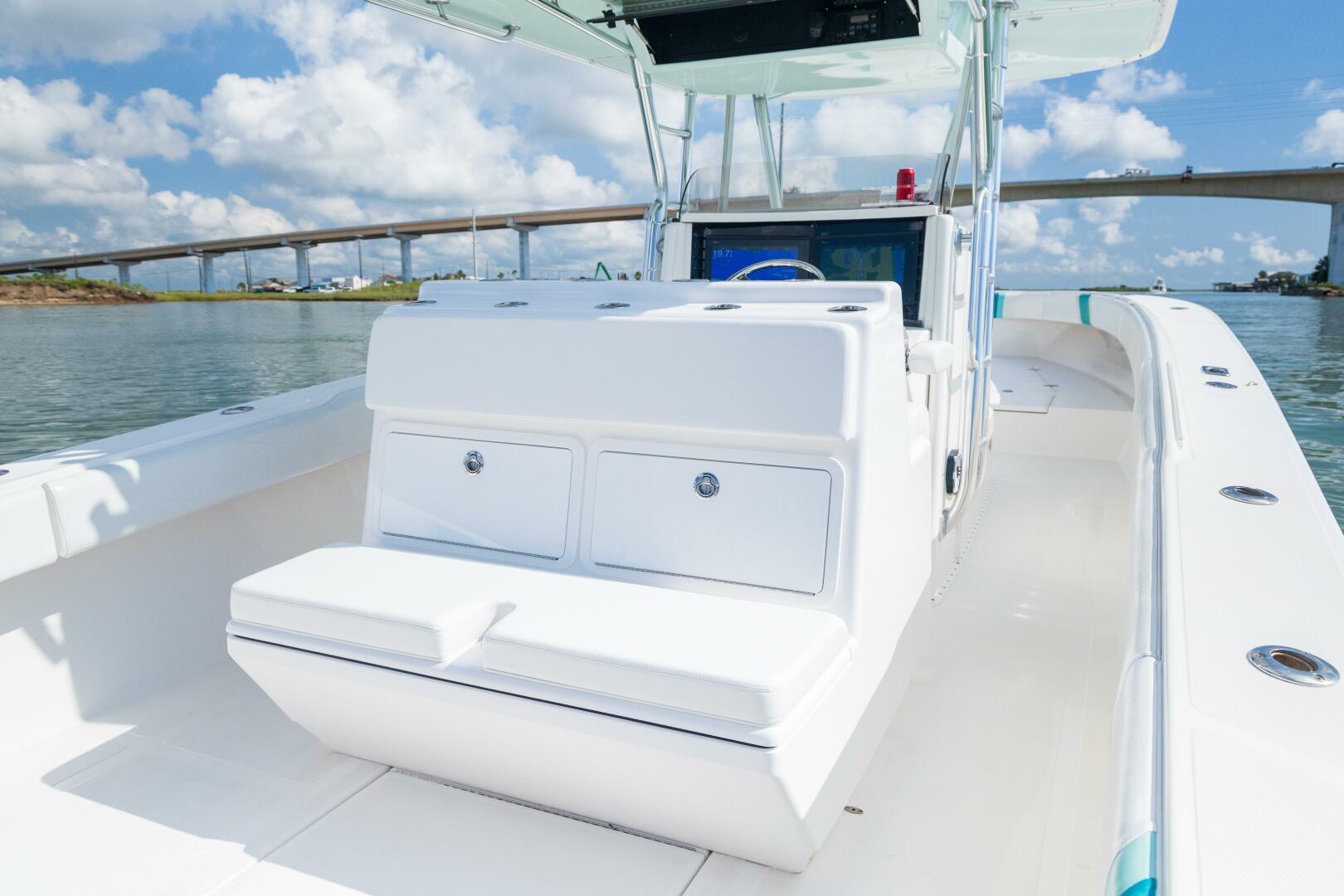 Slide: The Image of 2005 Venture 39 Open 4 Getaway - 4693530