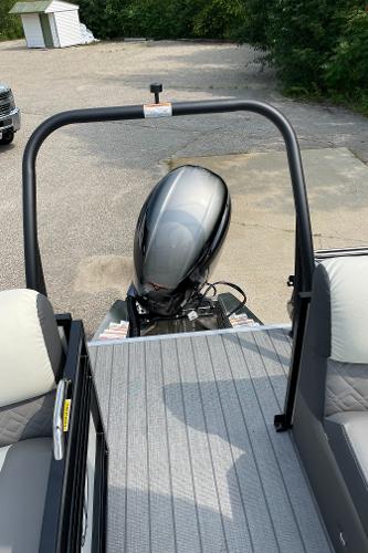 Slide: The Image of 2024 Veranda VP 22RC pontoon boat with outboard motor, rear view. - 6
