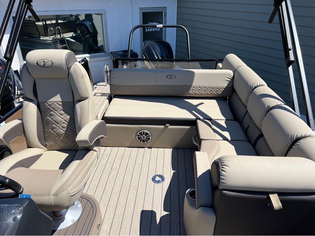 Slide: The Image of 2023 Veranda VP 22 VLB boat interior with luxurious seating and modern design. - 14