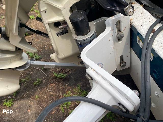 Slide: The Image of Power pole mount - 12420306