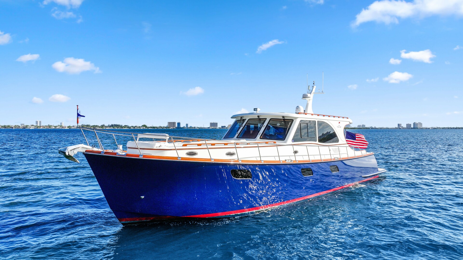 Slide: The Image of Vicem 65 Classic For Sale Port Side Forward Quarter - 5408323