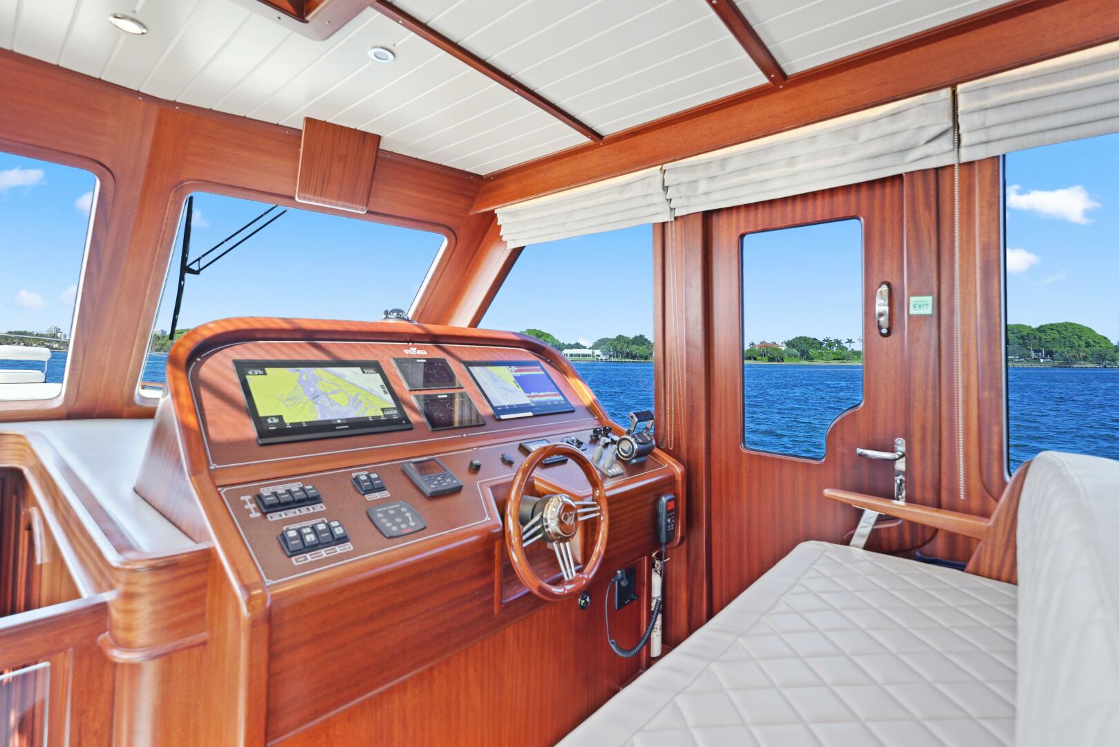 Slide: The Image of Vicem 65 Classic For Sale Helm and Starboard Side Door - 5408838