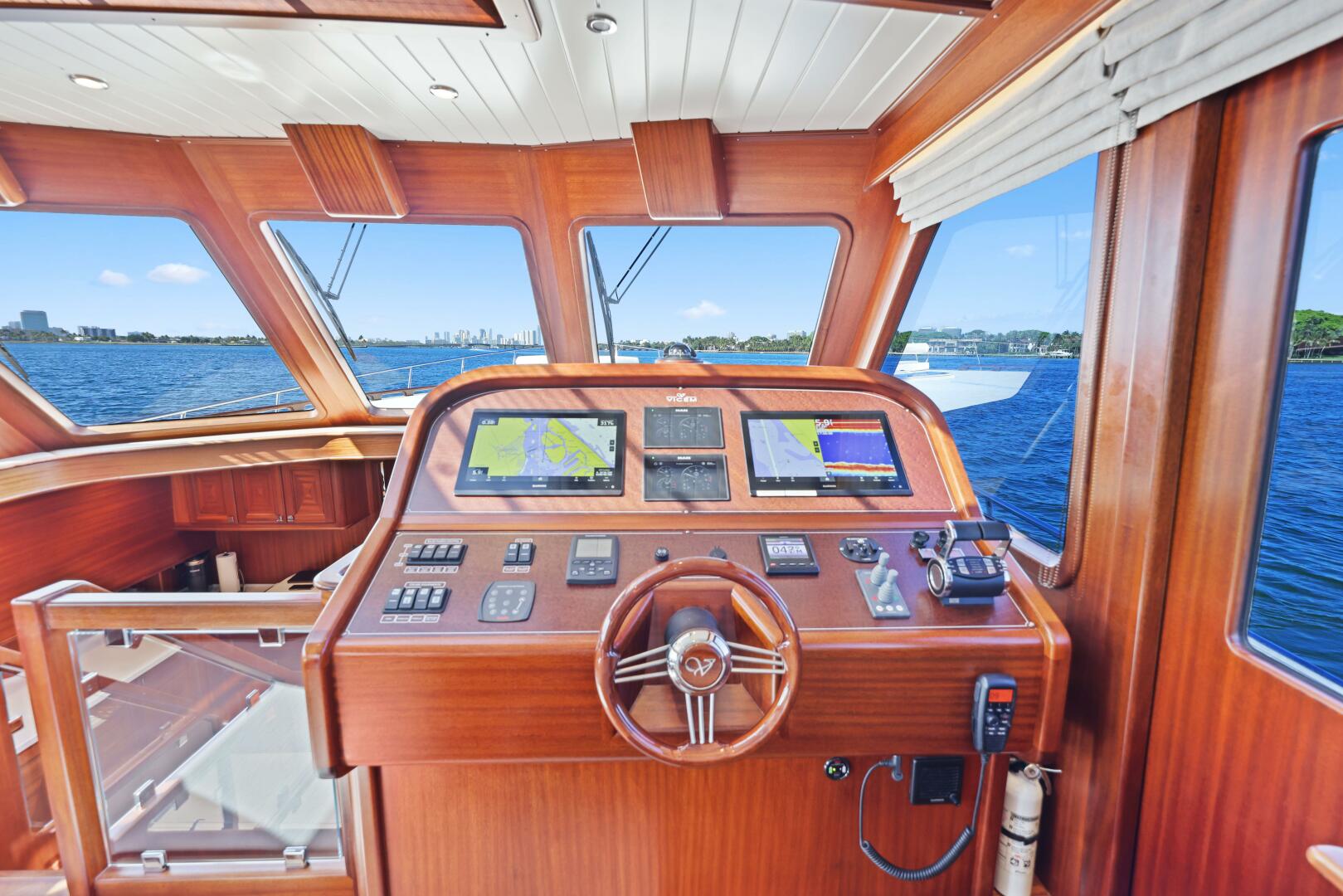 Slide: The Image of Vicem 65 Classic For Sale Helm - 5408839