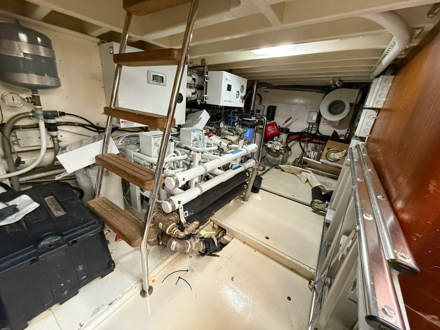 Slide: The Image of Vicem 77 Flybridge 2011 - 5102281