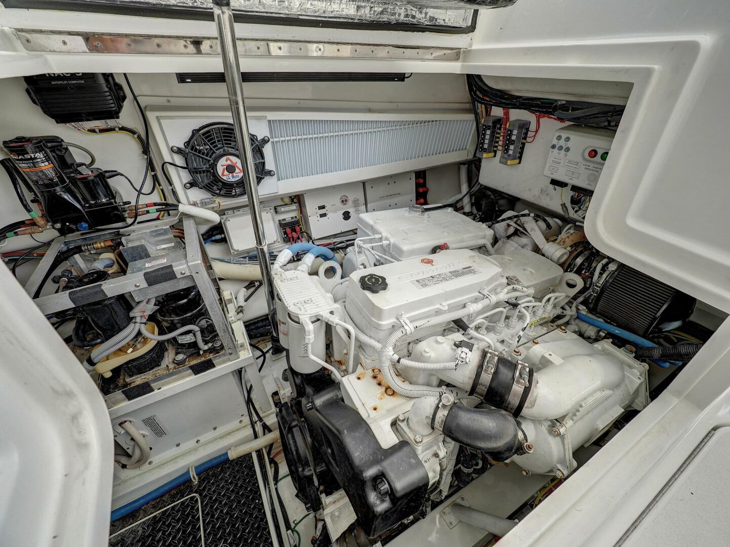 Slide: The Image of 2019 Viking 37 Convertible Leveled Up II - 4610268