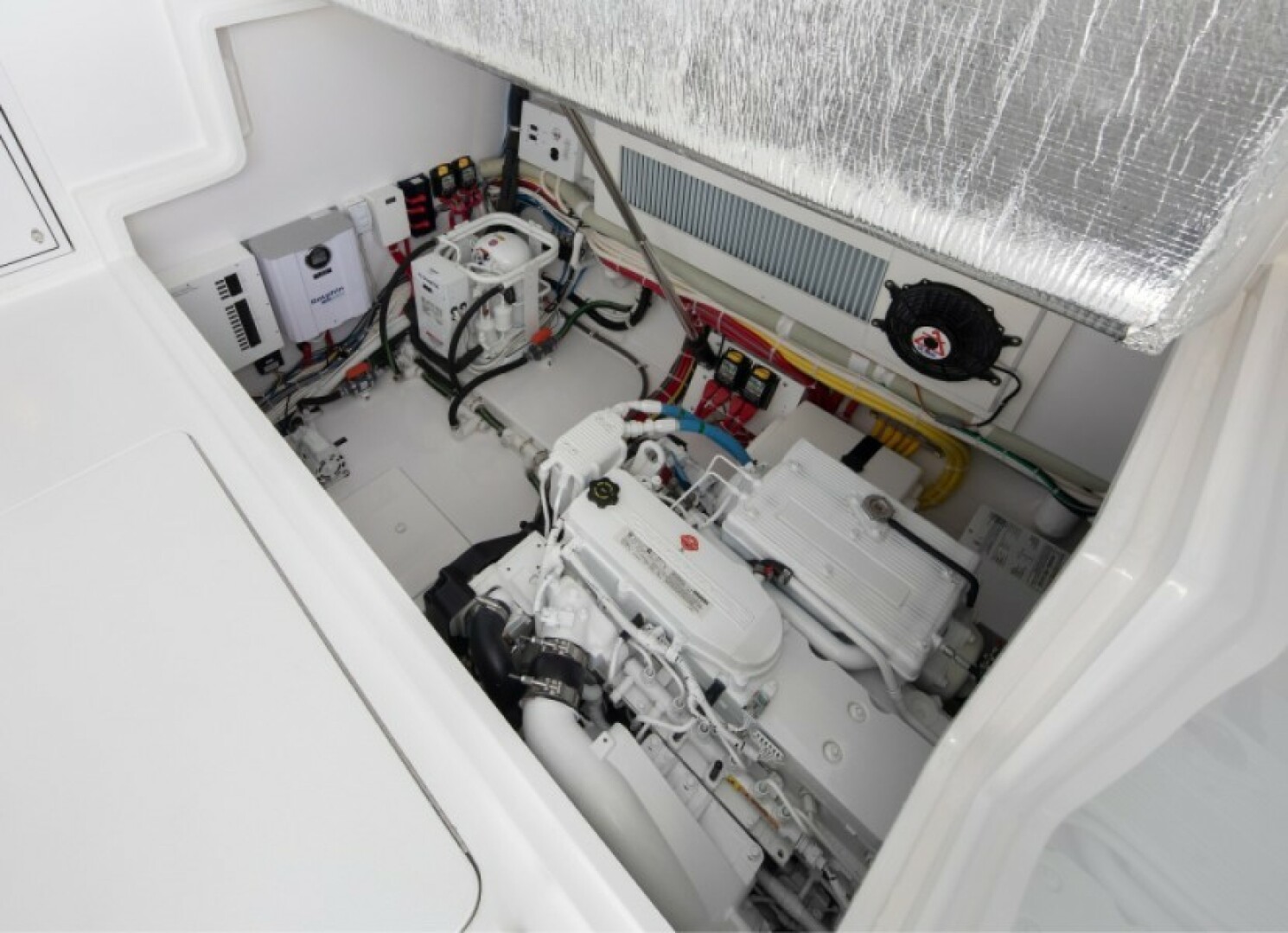 Slide: The Image of 38 Viking Billfish engine room - 4247254