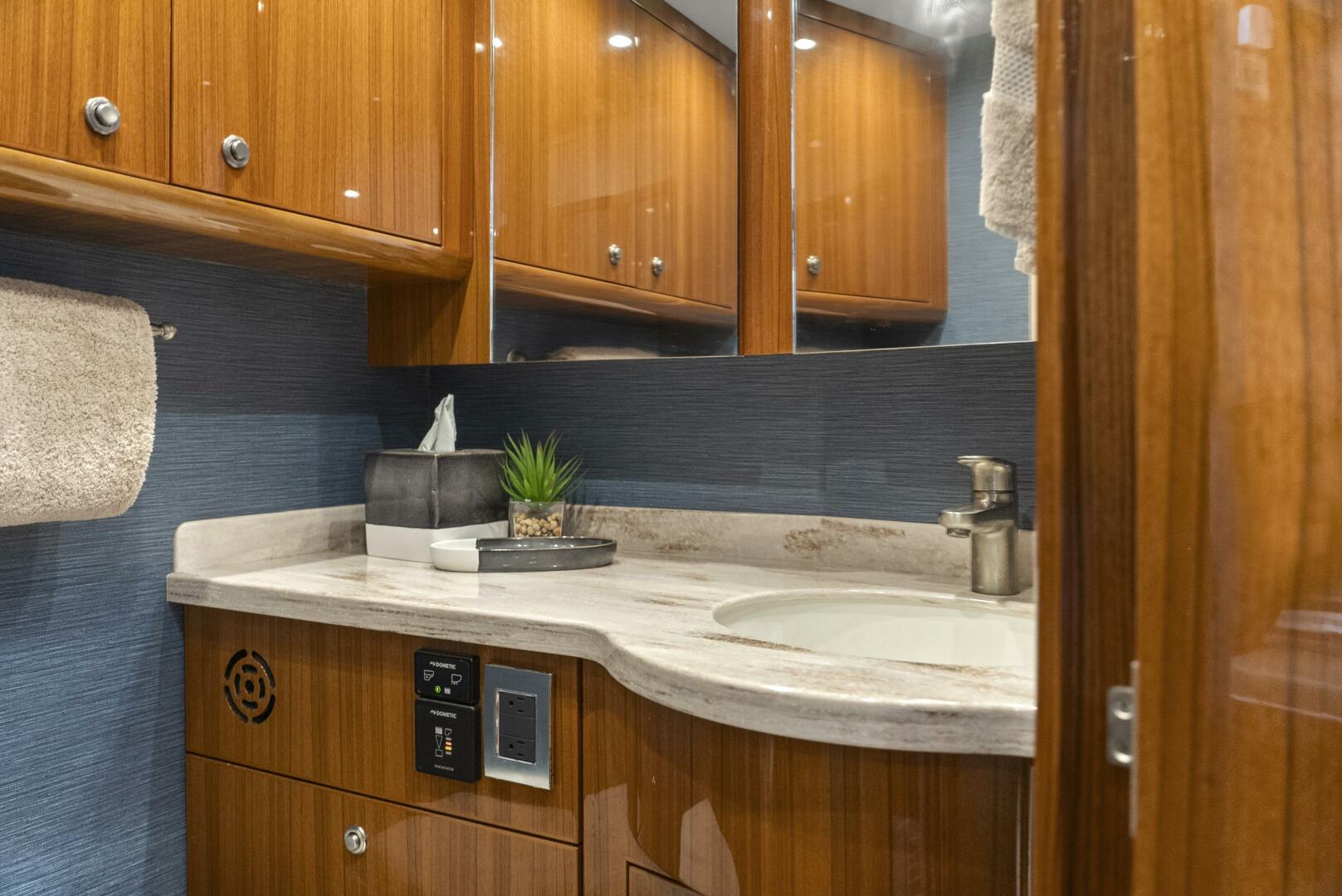 Slide: The Image of Viking 38 Open Billfish 2021 - 4547480