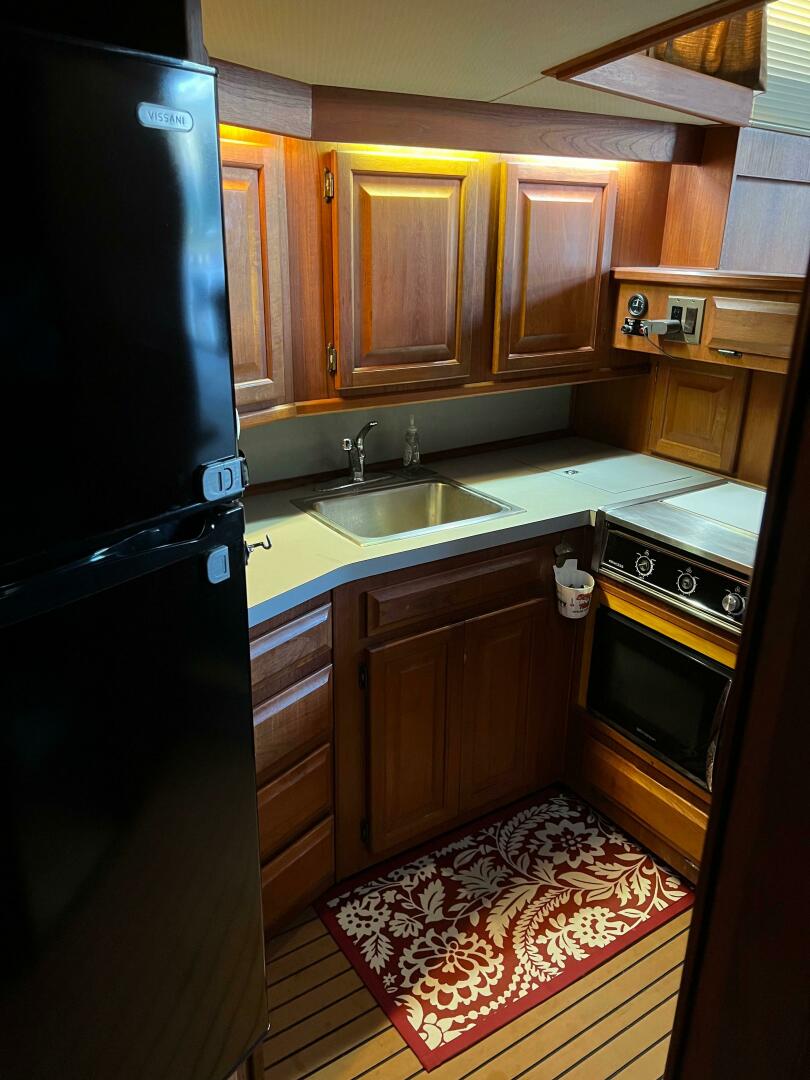 Slide: The Image of Viking 41 Convertible 1985 - 4790799