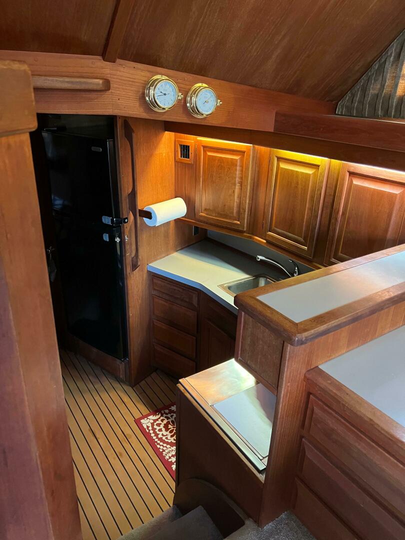 Slide: The Image of Viking 41 Convertible 1985 - 4790800