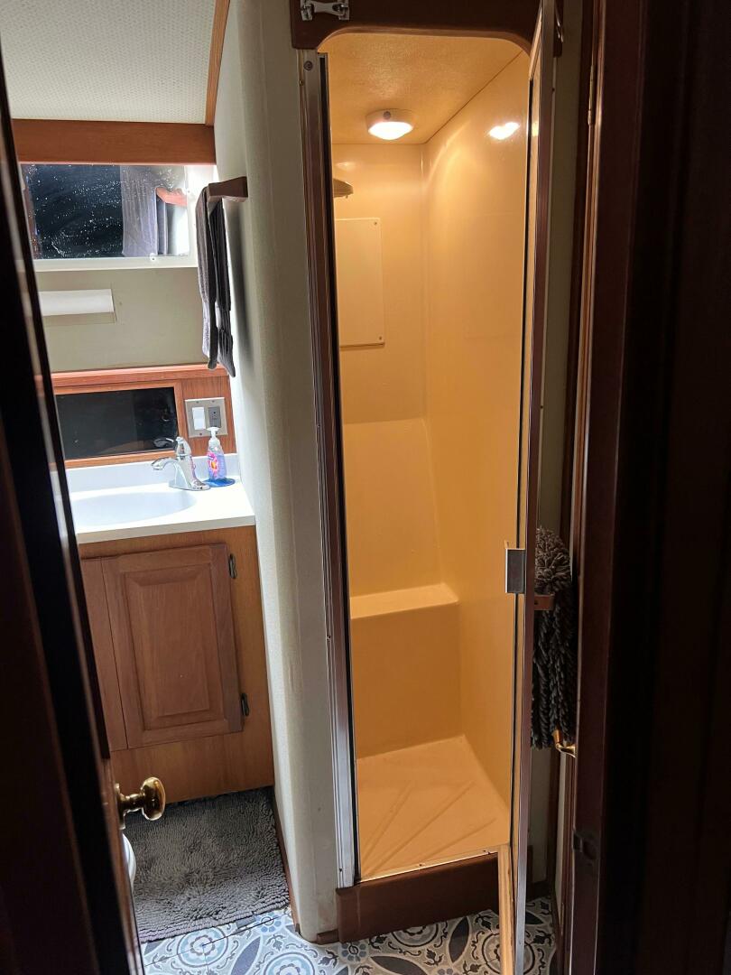 Slide: The Image of Viking 41 Convertible 1985 - 4790802