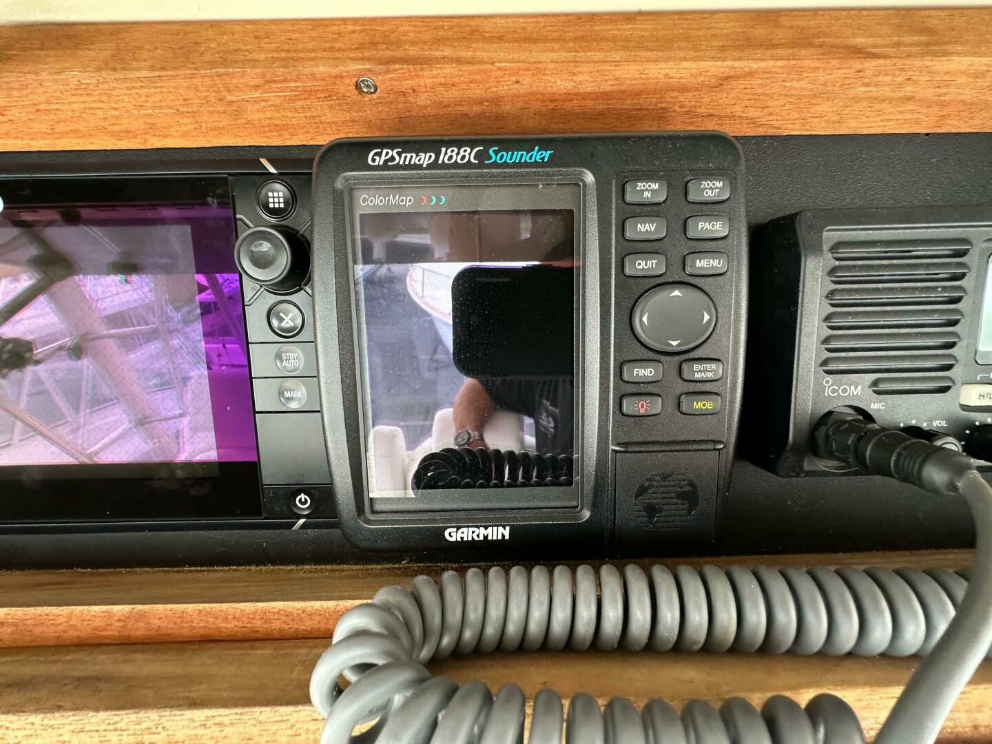 Slide: The Image of Viking 41 Convertible 1985 - 4790815