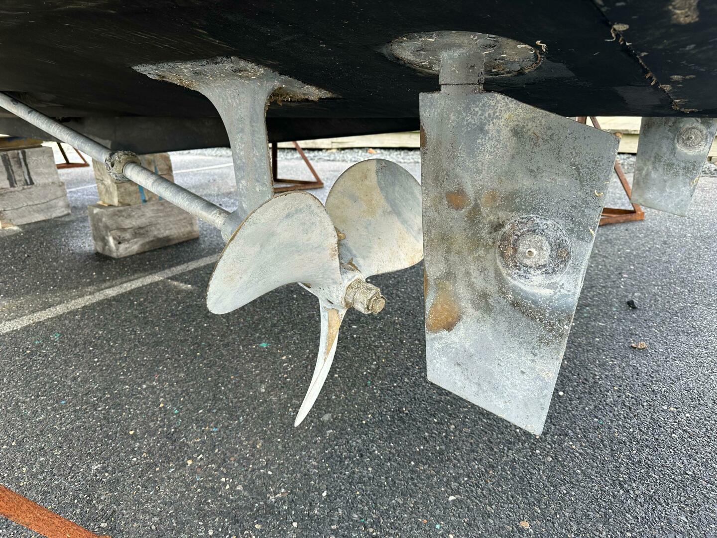 Slide: The Image of Viking 41 Convertible 1985 - 4790836