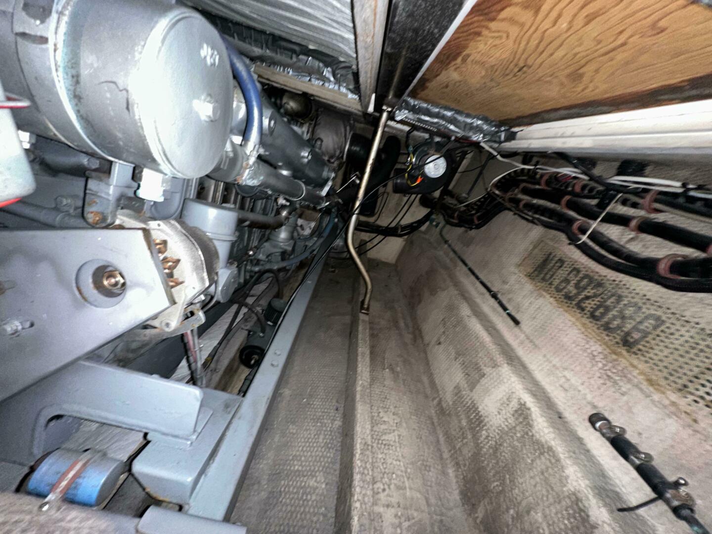 Slide: The Image of Viking 41 Convertible 1985 - 4790842