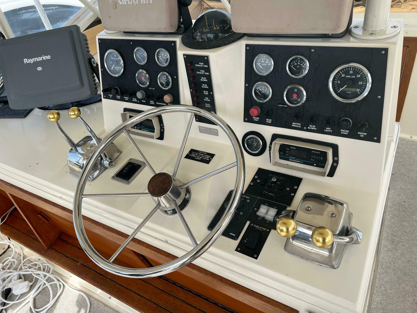 Slide: The Image of Viking 41 Convertible 1987 - 5487224