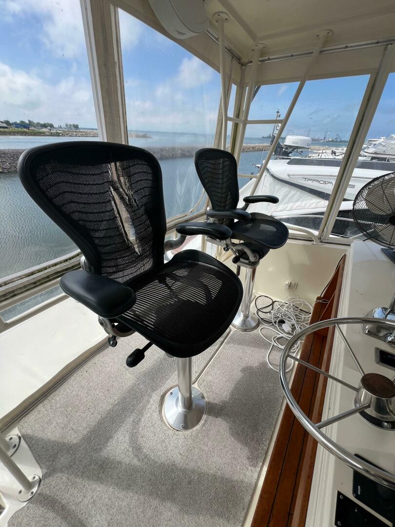 Slide: The Image of Viking 41 Convertible 1987 - 5487226