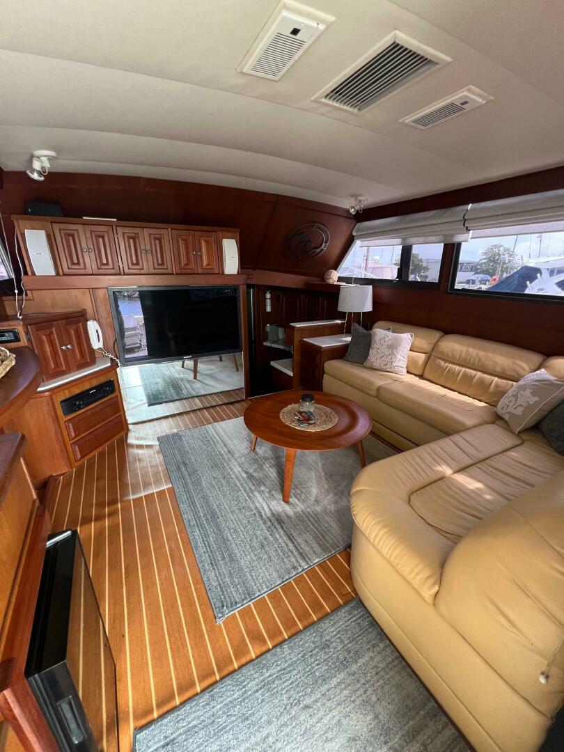 Slide: The Image of Viking 41 Convertible 1987 - 5487230