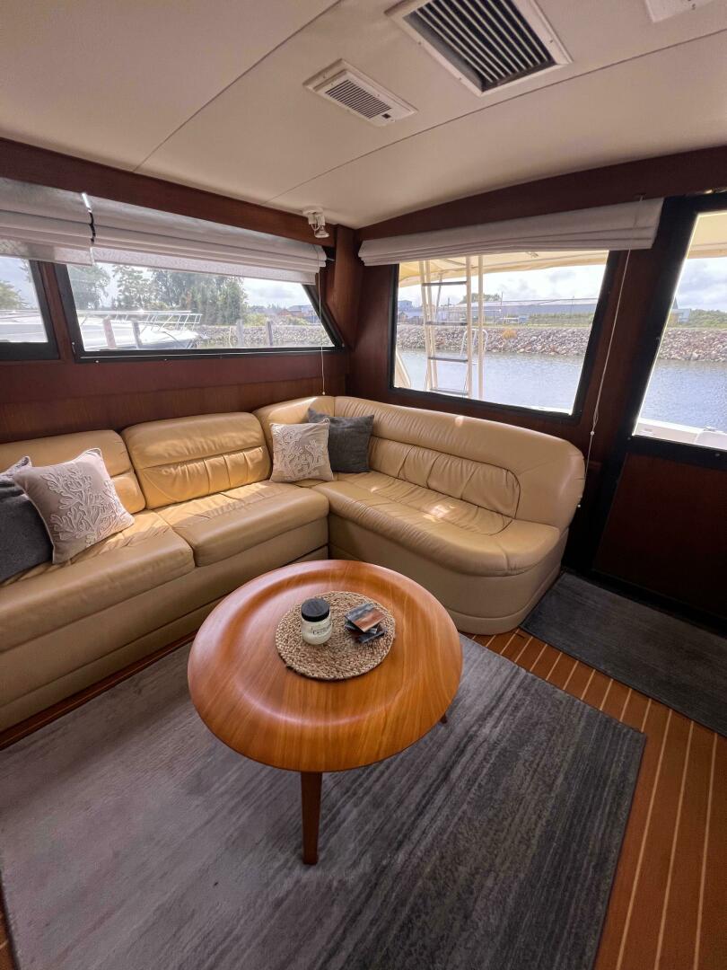 Slide: The Image of Viking 41 Convertible 1987 - 5487235