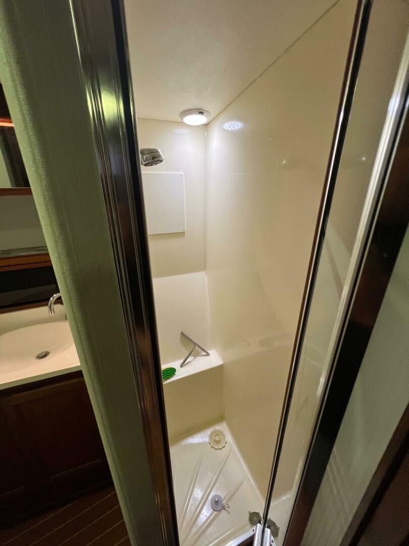 Slide: The Image of Viking 41 Convertible 1987 - 5487243