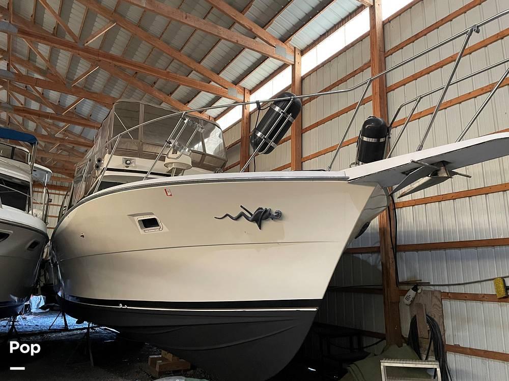 Slide: The Image of 1976 Viking 43 Double Cabin Motoryacht for sale in Portage, IN - 1